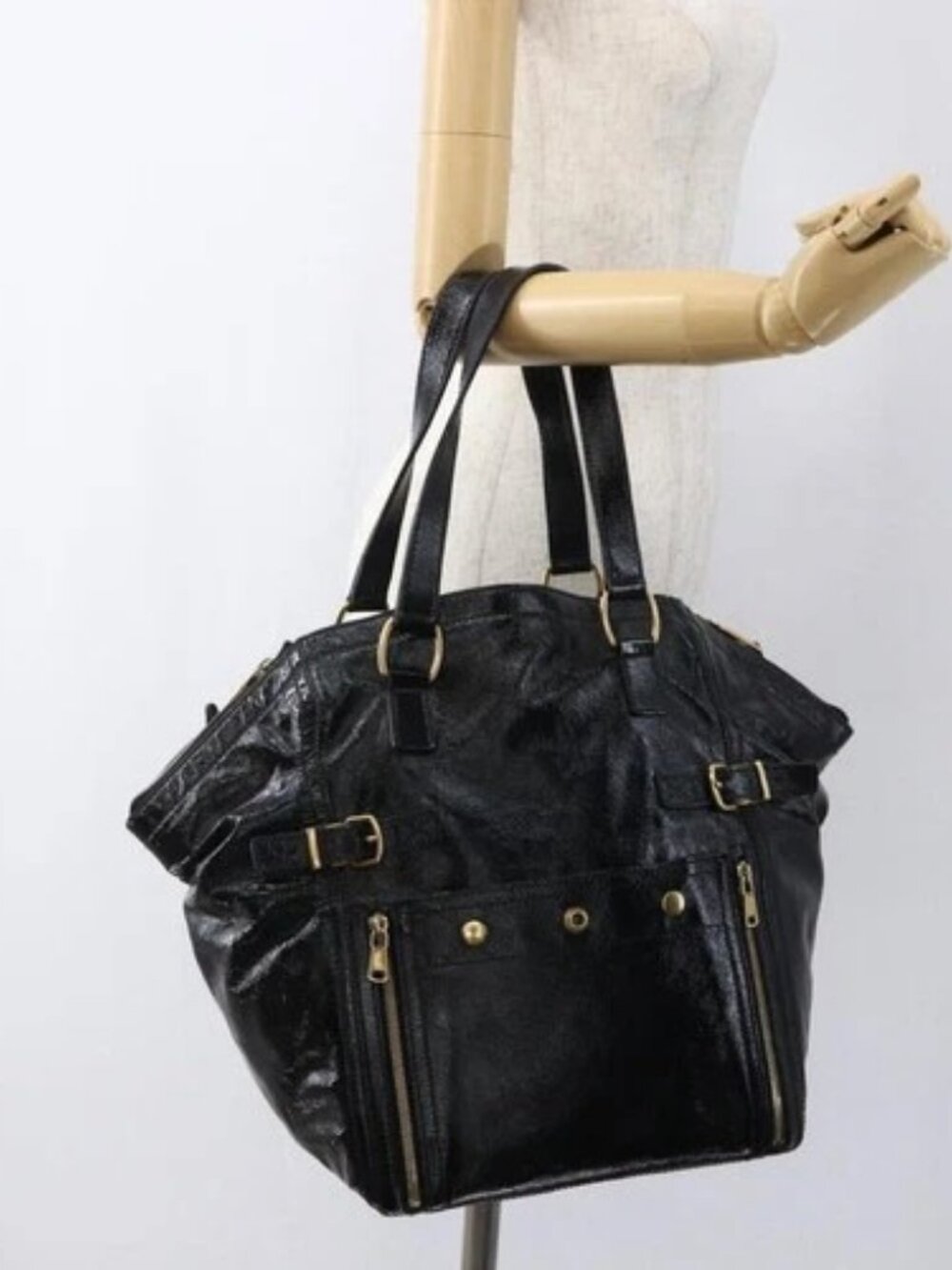 SAINT LAURENT Tote Bag Patent leather Black Gold - Picture 14 of 16